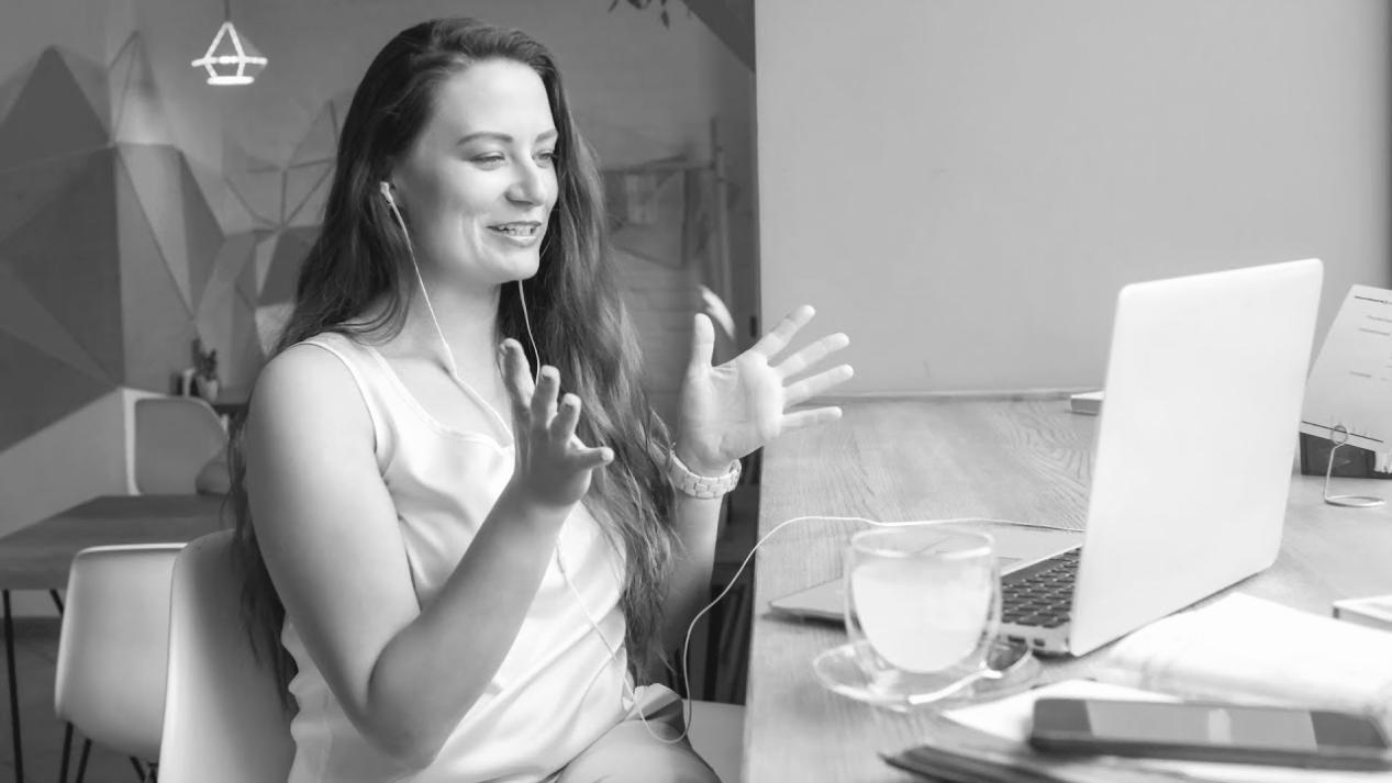 Writing workshop environment with collaborative learning spaces